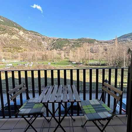 Apartamentos Nogueret Benasque Esterno foto